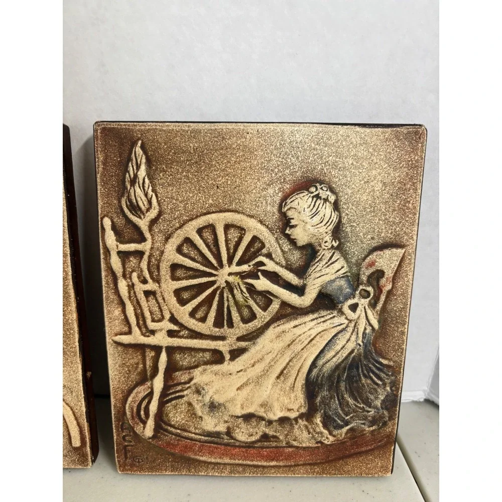 Alice Cranston Fenner Vintage 3D Relief Wall Plaques Set Colonial Women‎ 2pc